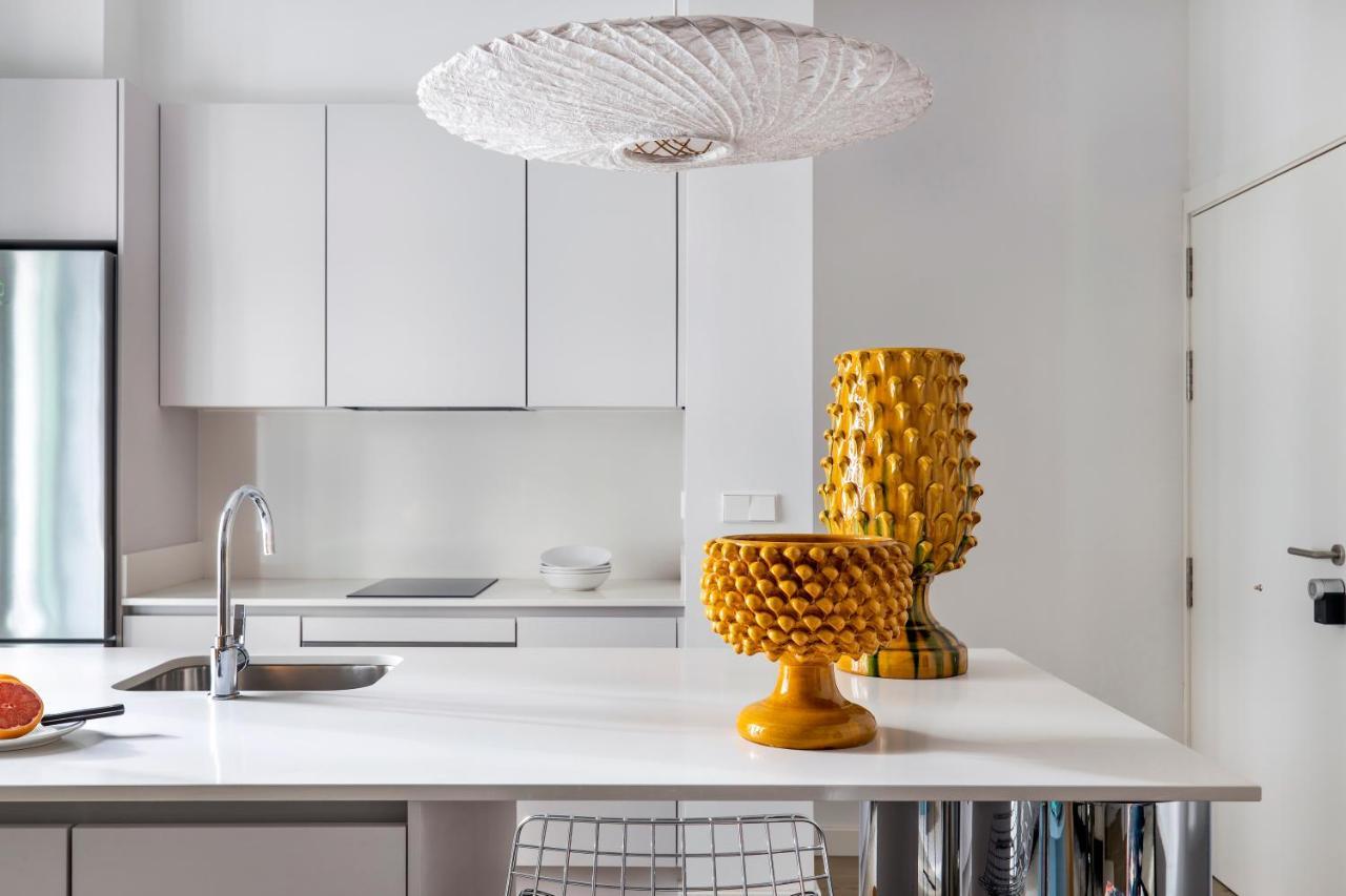 Calatrava - Darya Living Lägenhet Madrid Exteriör bild