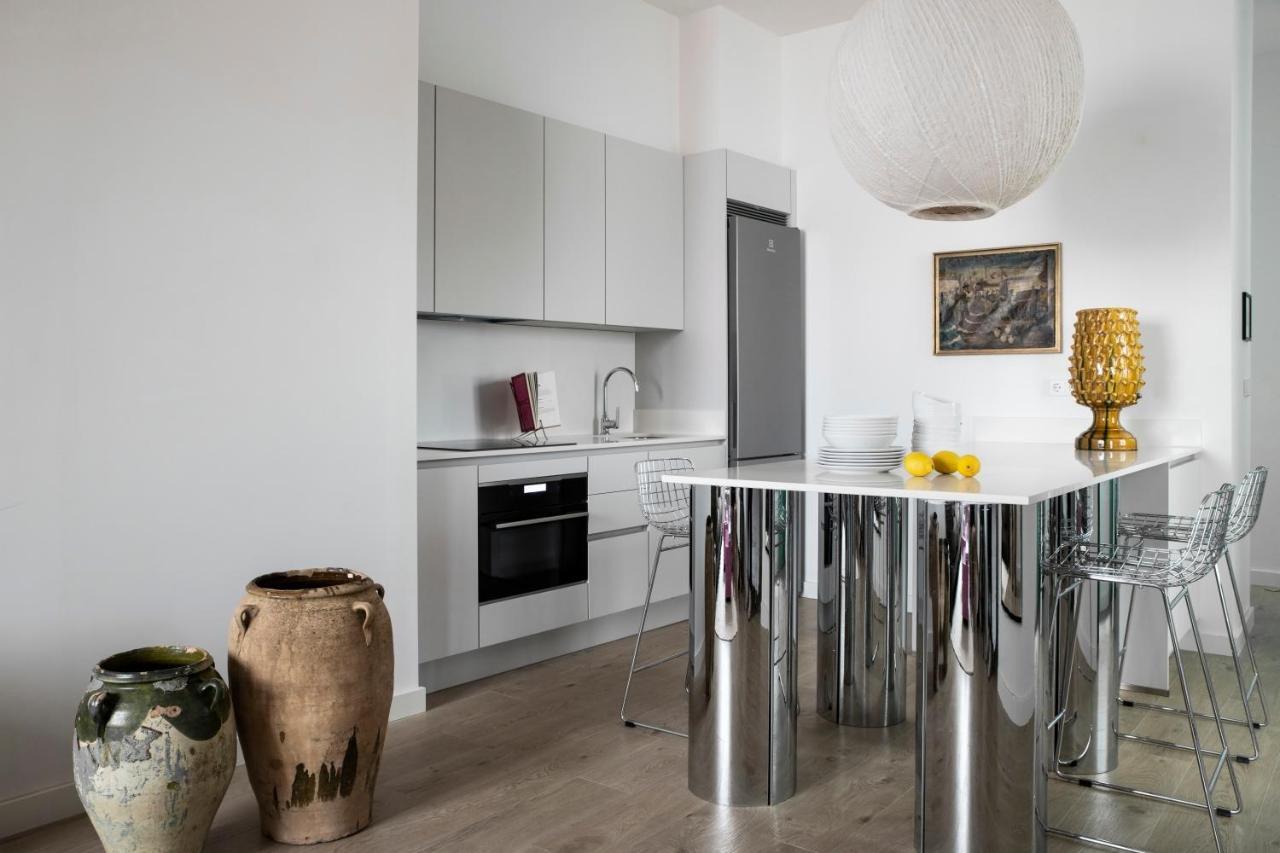 Calatrava - Darya Living Lägenhet Madrid Exteriör bild