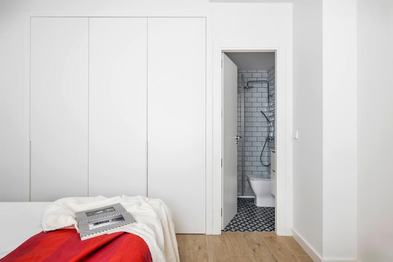 Calatrava - Darya Living Lägenhet Madrid Exteriör bild